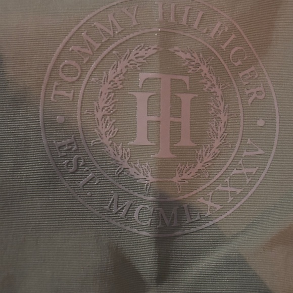 Tommy Hilfiger Olive Hooded Raincoat - Picture 8 of 13